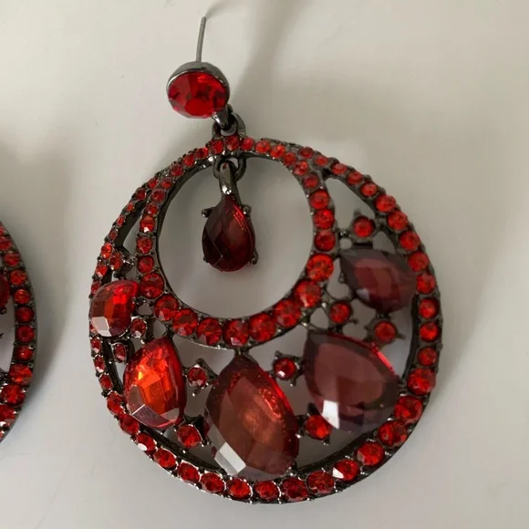 Vintage Red Jeweled Hoop Earrings Drop Rhinestones Stud Top Pierced Ears - Picture 2 of 15